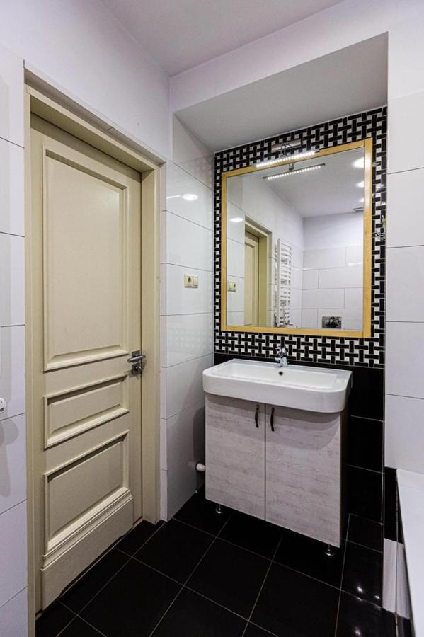 Цехова 1 Apartment Liov Exterior foto