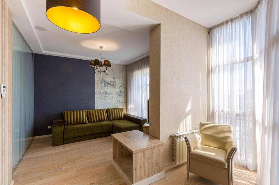 Цехова 1 Apartment Liov Exterior foto